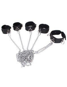 Set Polsini e Collare in Pelle - De Sade Shop