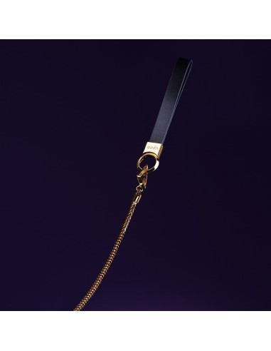 Moist Eyes Pearl Necklace/Collar & Leash - De Sade Shop